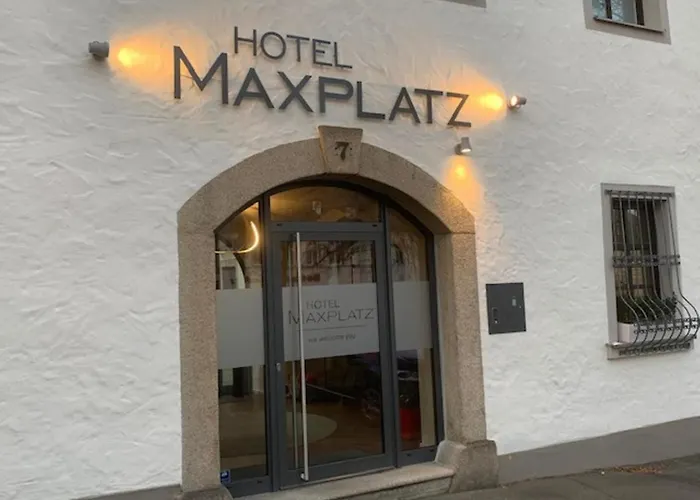 Maxplatz Hotel 3*