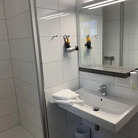 Maxplatz Отель Хоф