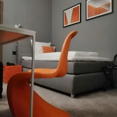 Maxplatz Отель Хоф