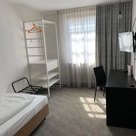 Maxplatz Отель 3*